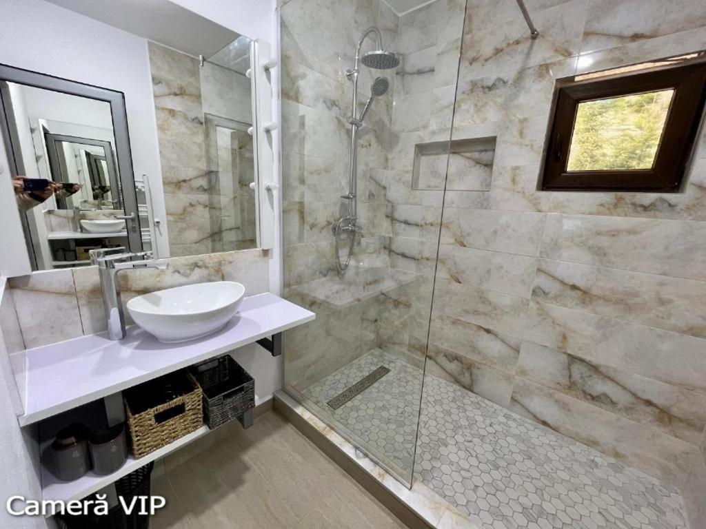 Casa Eden - Apartamente Langa Lac Colibiţa Zewnętrze zdjęcie
